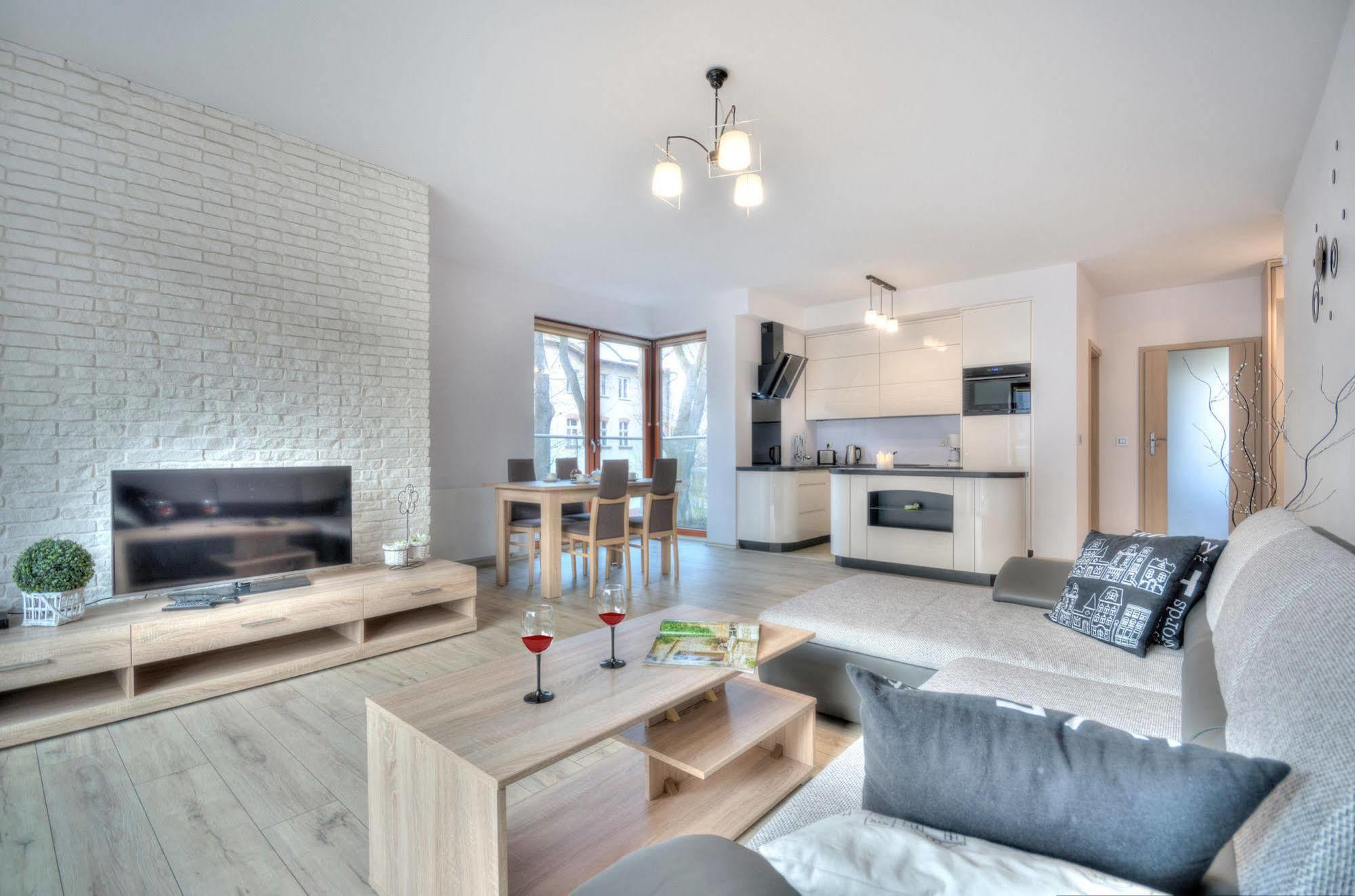 Dom & House - Apartments Sopot Kamienny Potok Экстерьер фото
